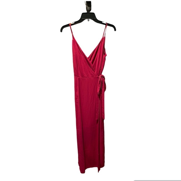 Wayf The Angelina Slit Wrap Gown in Magenta Small NWT - Picture 1 of 7